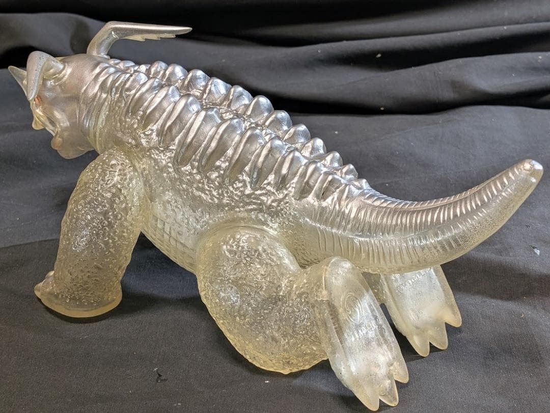 透明ネロンガ 四足（マルサン）クリア成型ソフビフィギュア