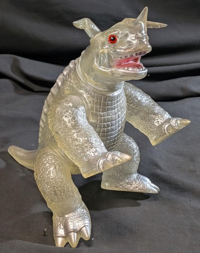 透明ネロンガ 四足（マルサン）クリア成型ソフビフィギュア