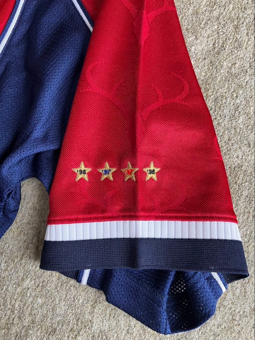 鹿島アントラーズ　2000〜2001年ユニフォーム9番レプリカユニフォーム