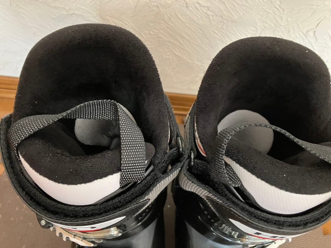 HEAD ヘッド　スキーブーツ　28 〜28.5cm 足幅広め 保温性抜群