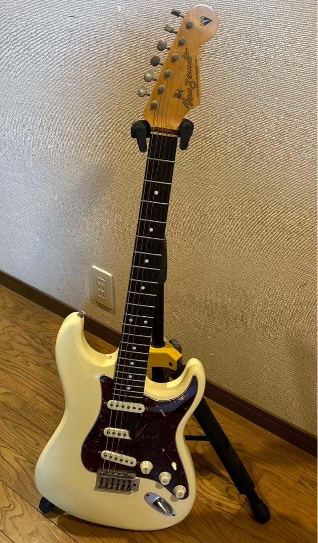 vanzandt エレキギター アイボリー