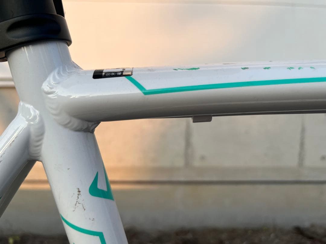 SPEAR SPR-7016 Claris搭載 ロードバイク ホワイト