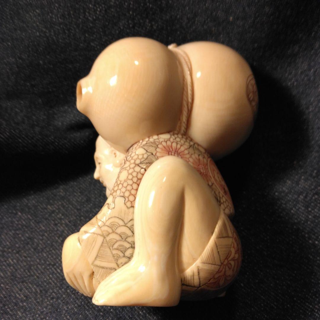 彫刻　根付　置物