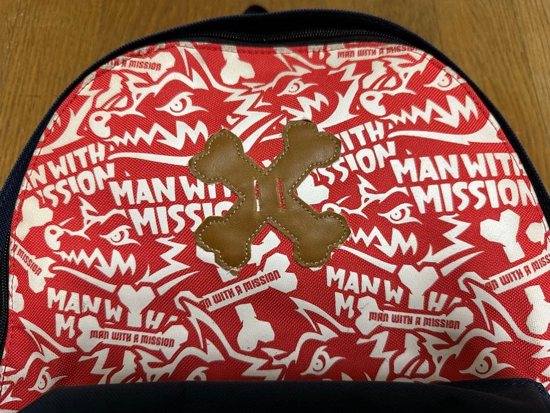 MAN WITH A MISSION マンウィズ バックパック 赤青