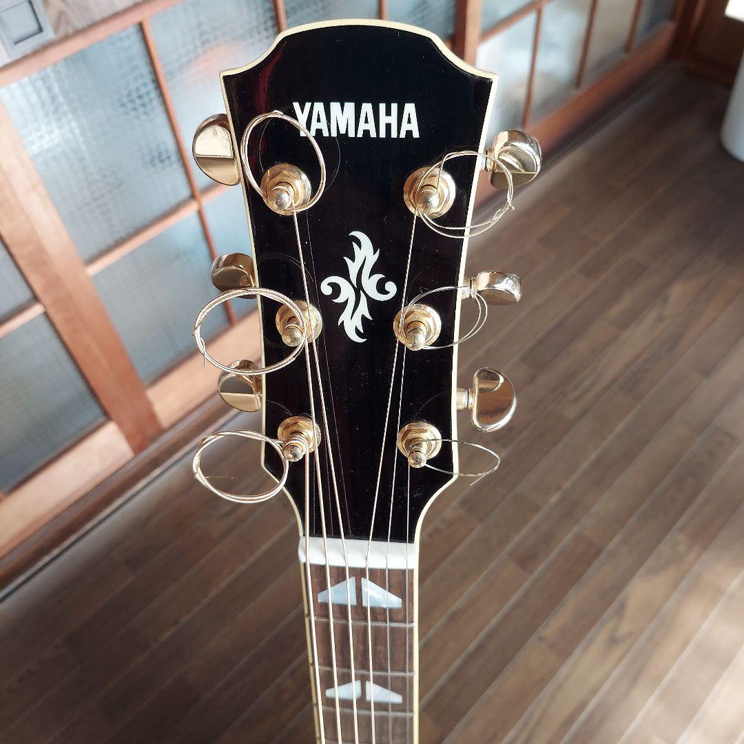 Yamaha APX1000 ホワイト