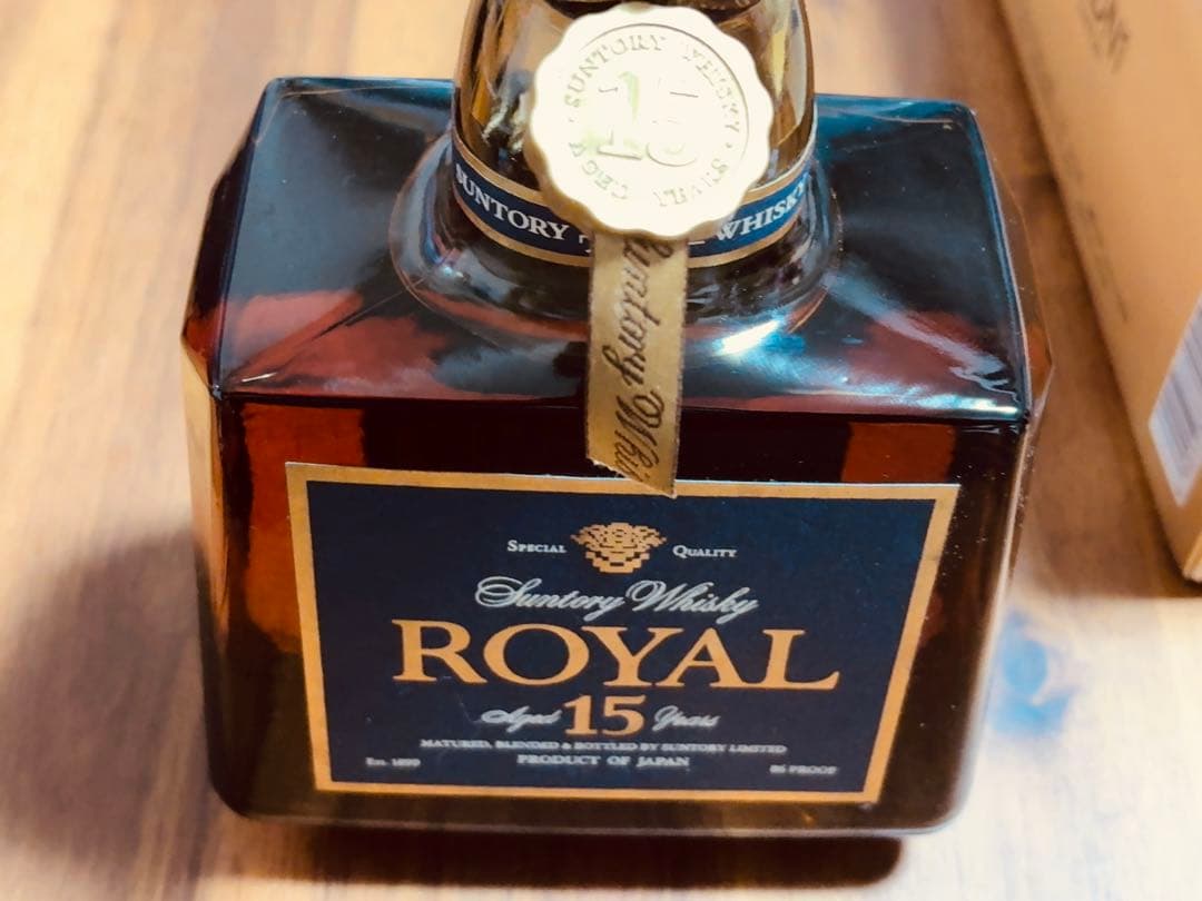 未開栓　サントリー　ウィスキー　ローヤルプレミアム15年
