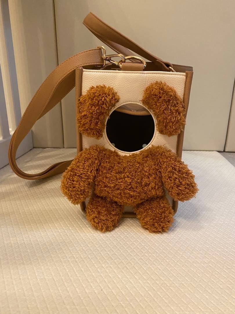 Hunny Couture ぬいぐるみ付きキャリーバッグ