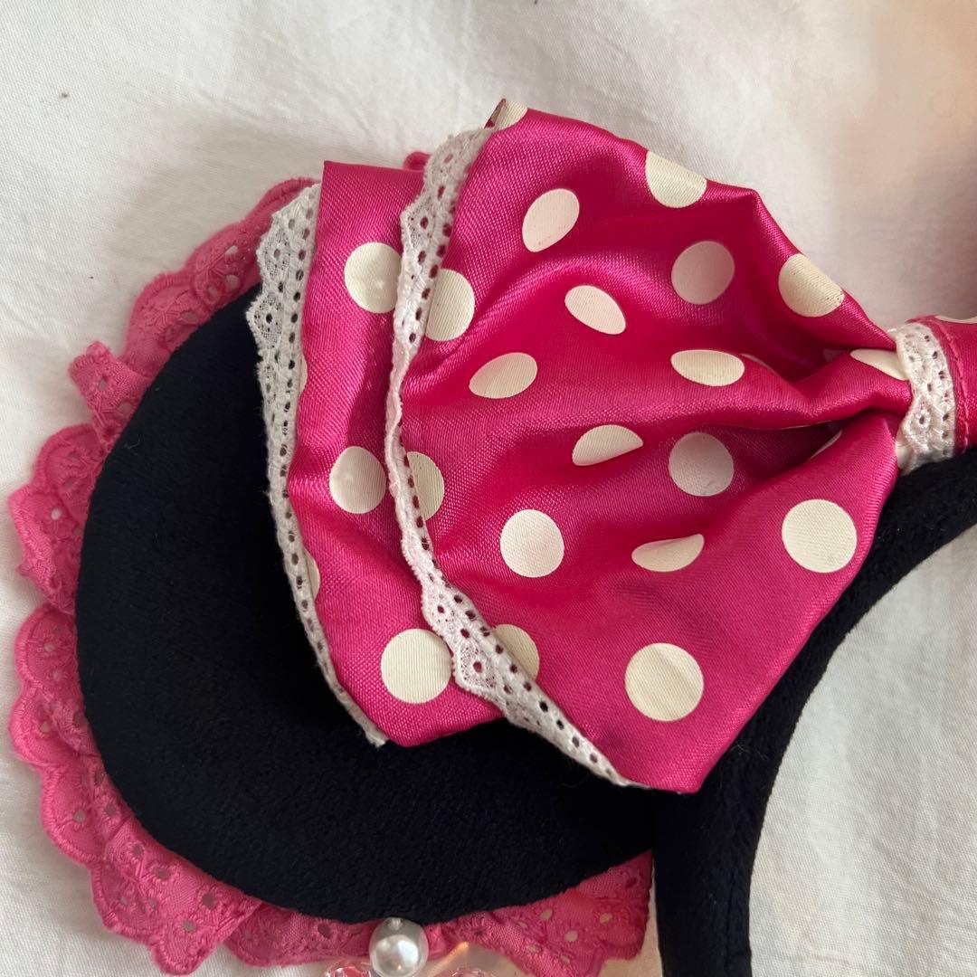 ディズニー　ミニー　水玉　ビーズ　カチューシャ　ピンク　イヤリング