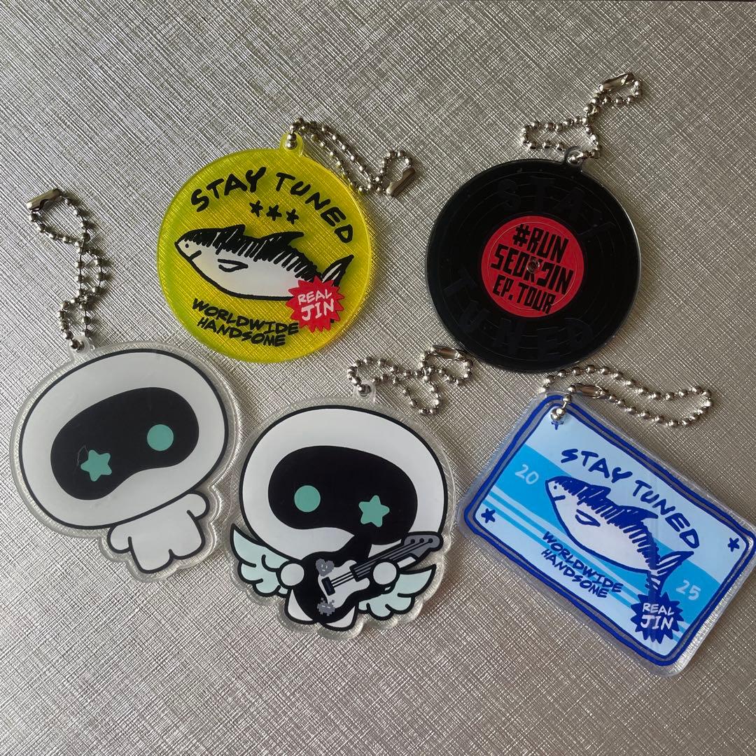 BTS JIN ジン　RUNSEOKJIN アクリルキーホルダー　キーリング