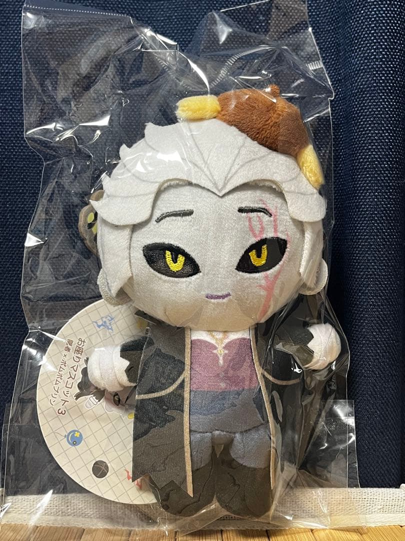新品　第五人格 identity V サンリオコラボ　お座りマスコット 隠者
