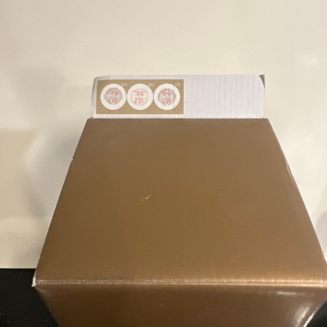 FILLICO クモの巣デザインボトル