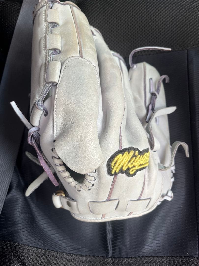 ミヤマホワイト 野球硬式グローブ左