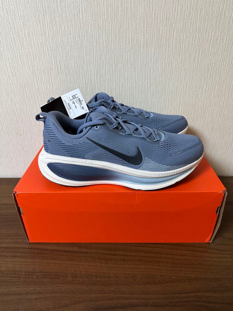 ナイキ　ボメロ18