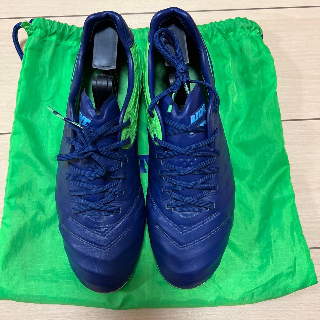 NIKE ティエンポンサッカースパイク・サッカーシューズ・シューズ　27.0美品