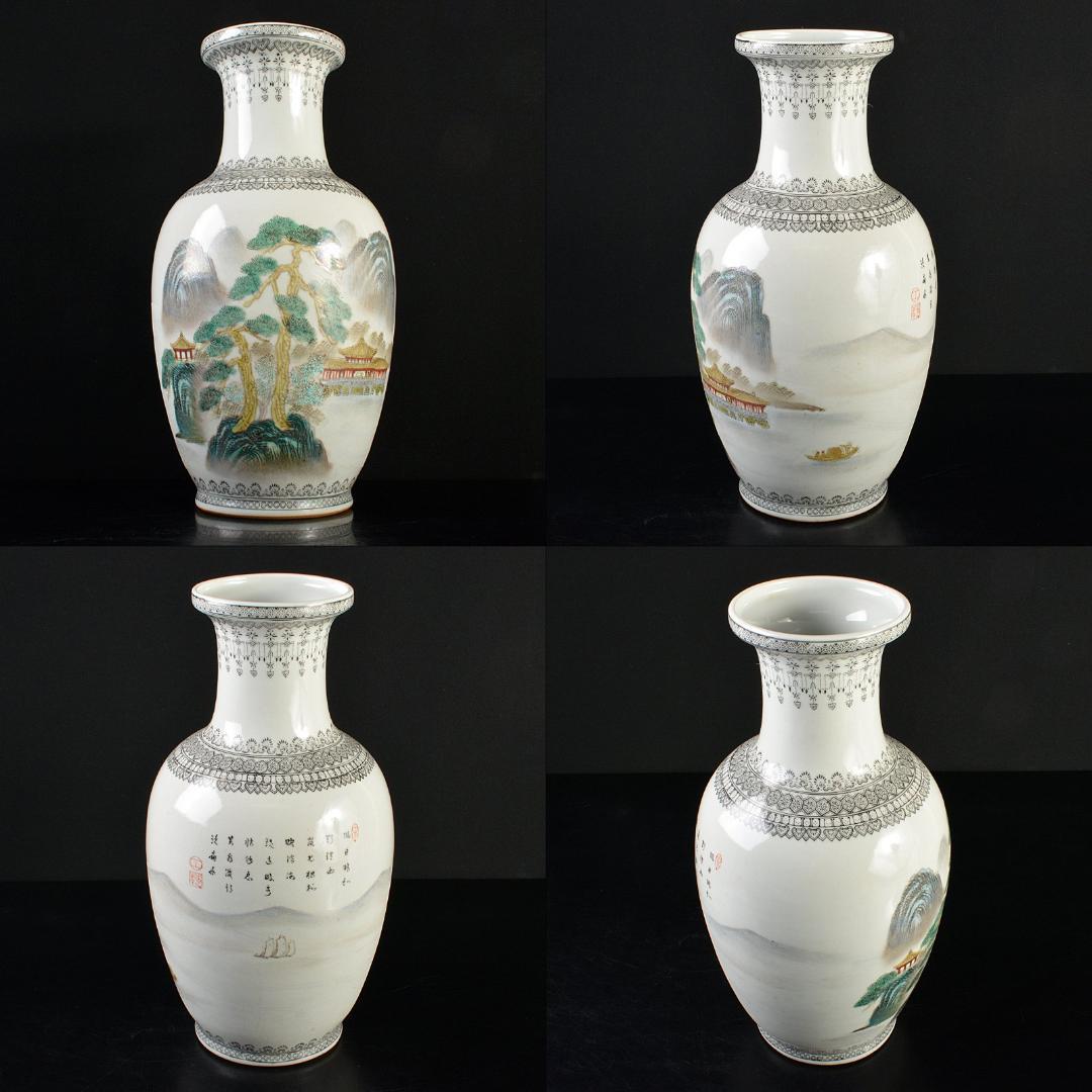 中国　景徳鎮製　粉彩　漢詩山水文瓶　D　R6038B