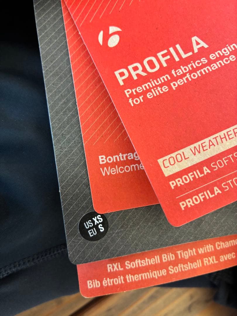 【新品未使用】極寒向/防風/裏起毛ビブタイツ 日本サイズS