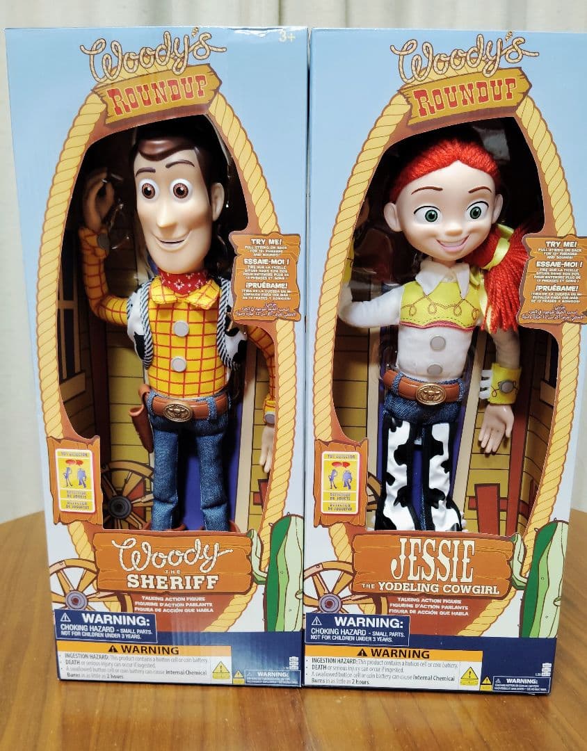 トイ・ストーリーウッディとジェシー トーキングアクションフィギュア 英語版