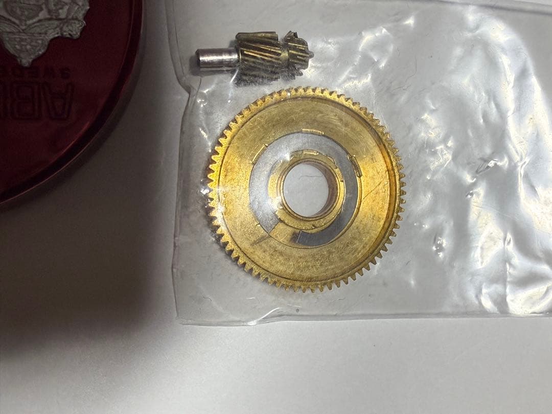 か*ん様 ABU Ambassadeur 1500C レッドパーツセット。アンバ