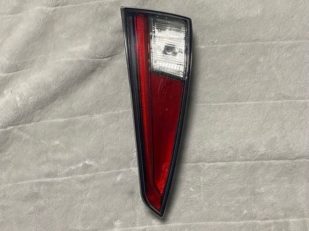 50プリウス 前期　ZVW50 テールライト 4個セット ICHKOH