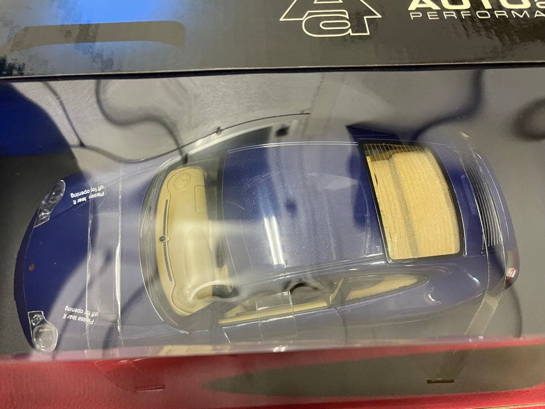 オートアート　　ポルシェ911カレラ