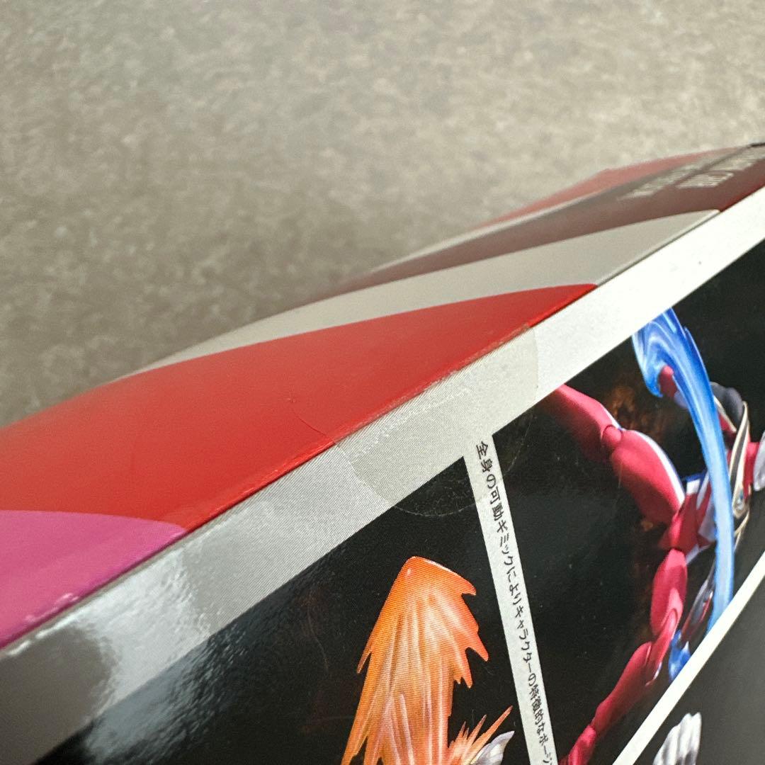 ★新品★ ウルトラマンガイア ウルトラアクト BANDAI フィギア おもちゃ