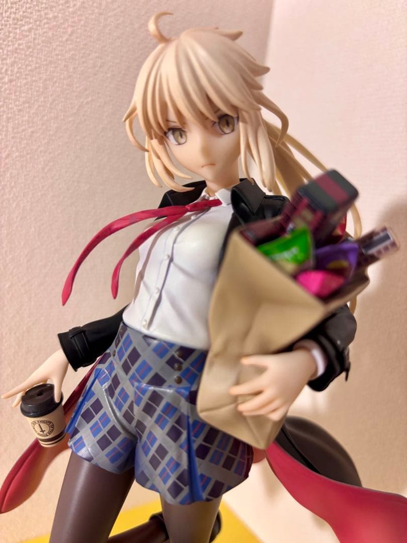 セイバー　アルトリア　ペンドラゴン　オルタ 英霊旅装　フィギュア　FGO