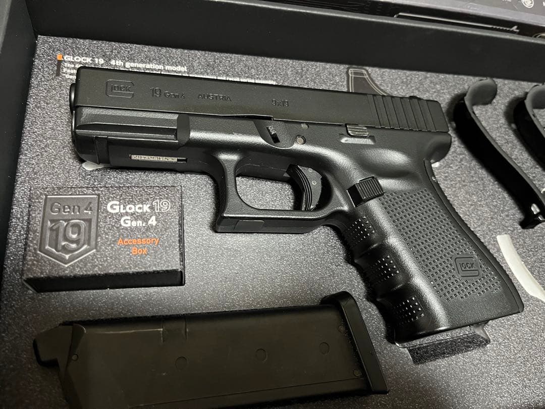 東京マルイ　Glock 19 Gen4 ガスブローバック グロック19