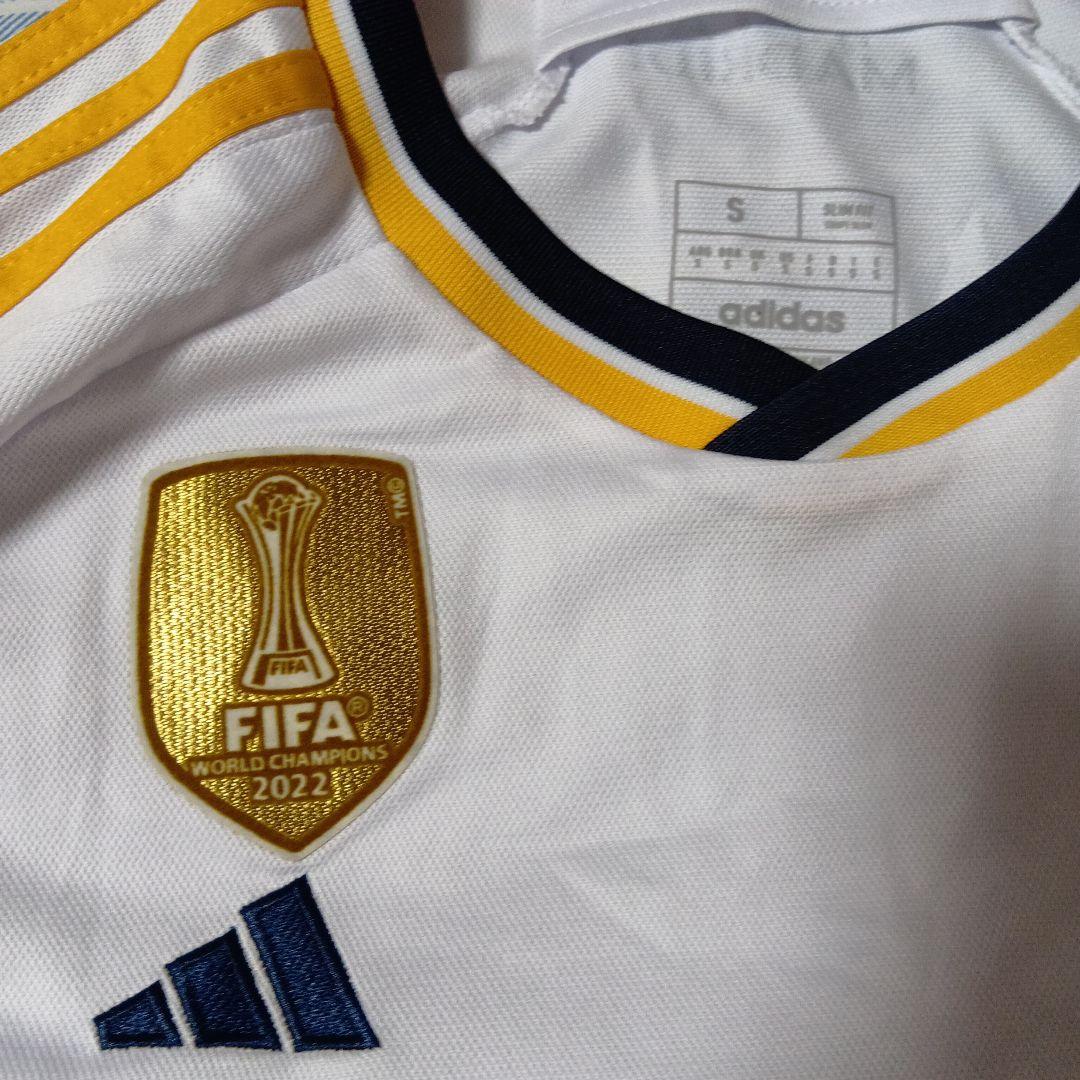 Real Madrid 2022 　モドリッチ　ユニフォーム