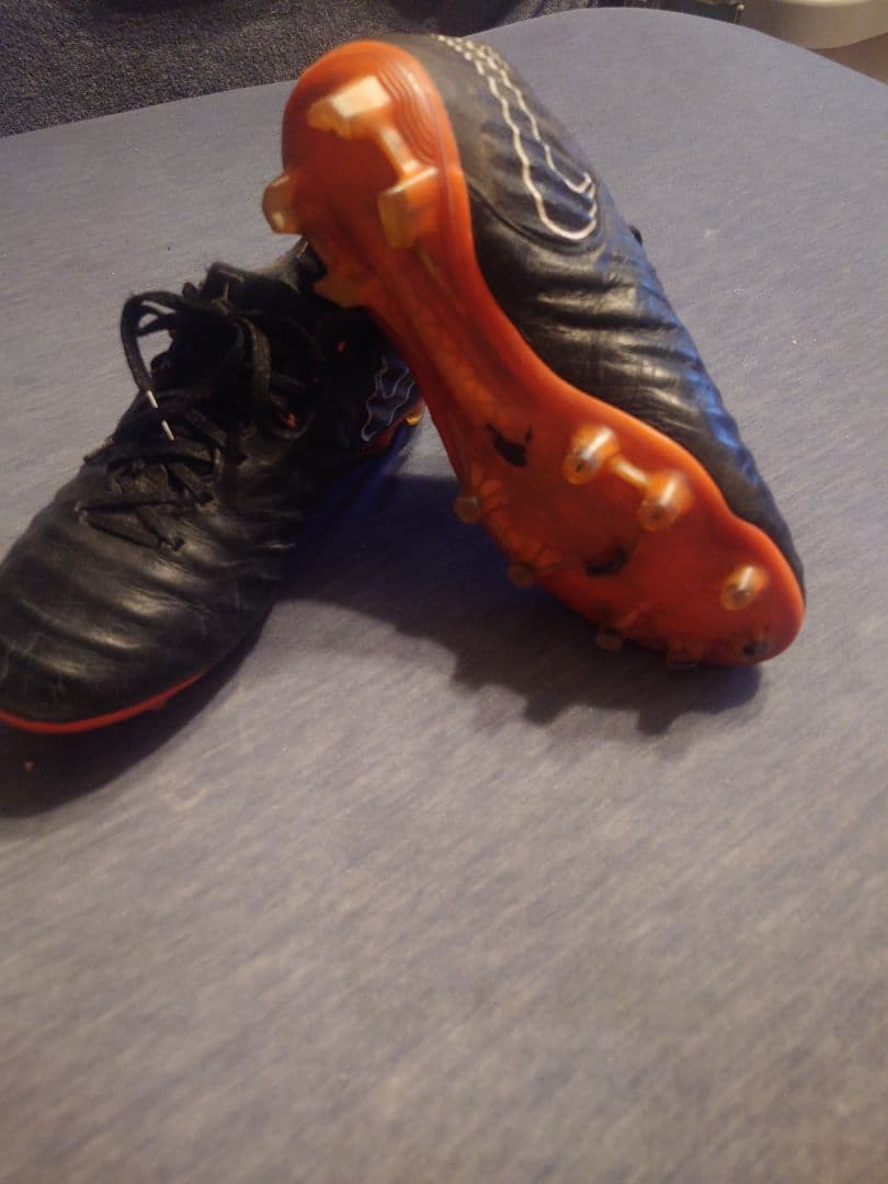 ナイキ　ティエンポレジェンド７ FG 黒　23cm　ACC表記