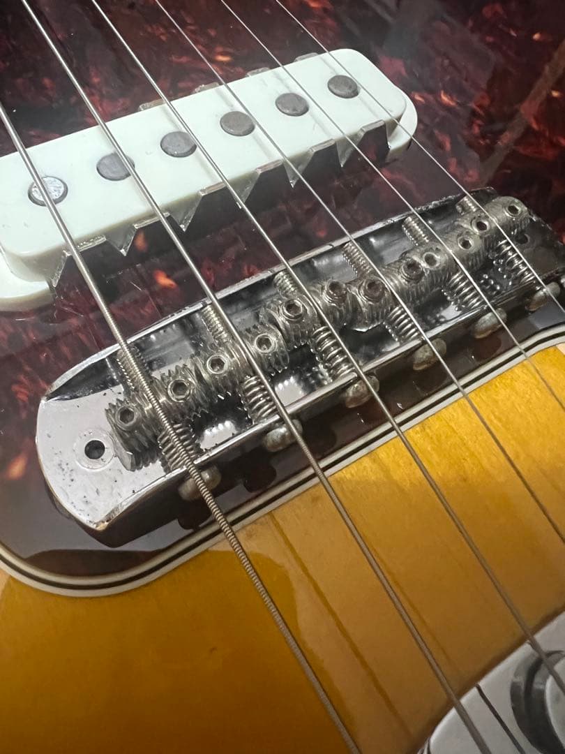 ギター Fender Japan Traditional 60s Jaguar