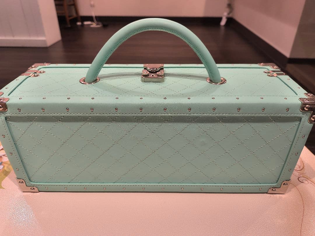 エンジェル シャンパン ドゥミセック リミテッド サマー グリーン　レザータイプ