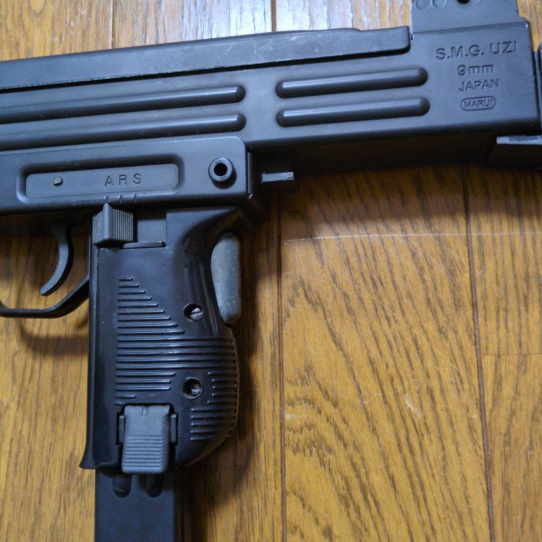 東京マルイ純正　UZI SMG 電動エアーガン　バッテリー付