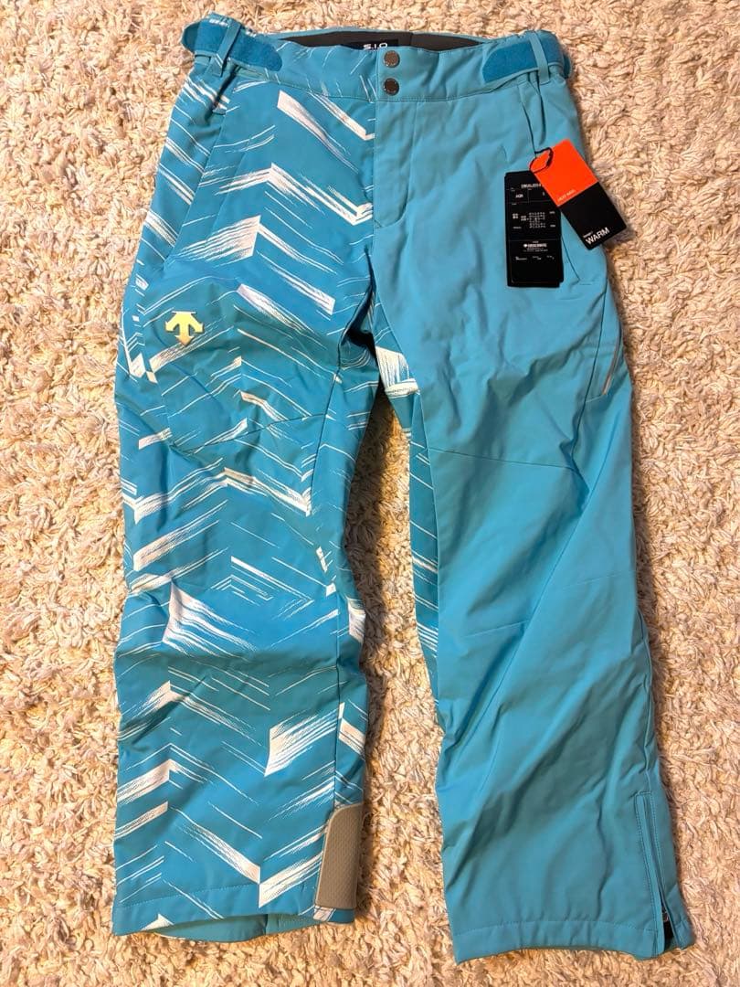DESCENTE スキーウェア　メンズSサイズ