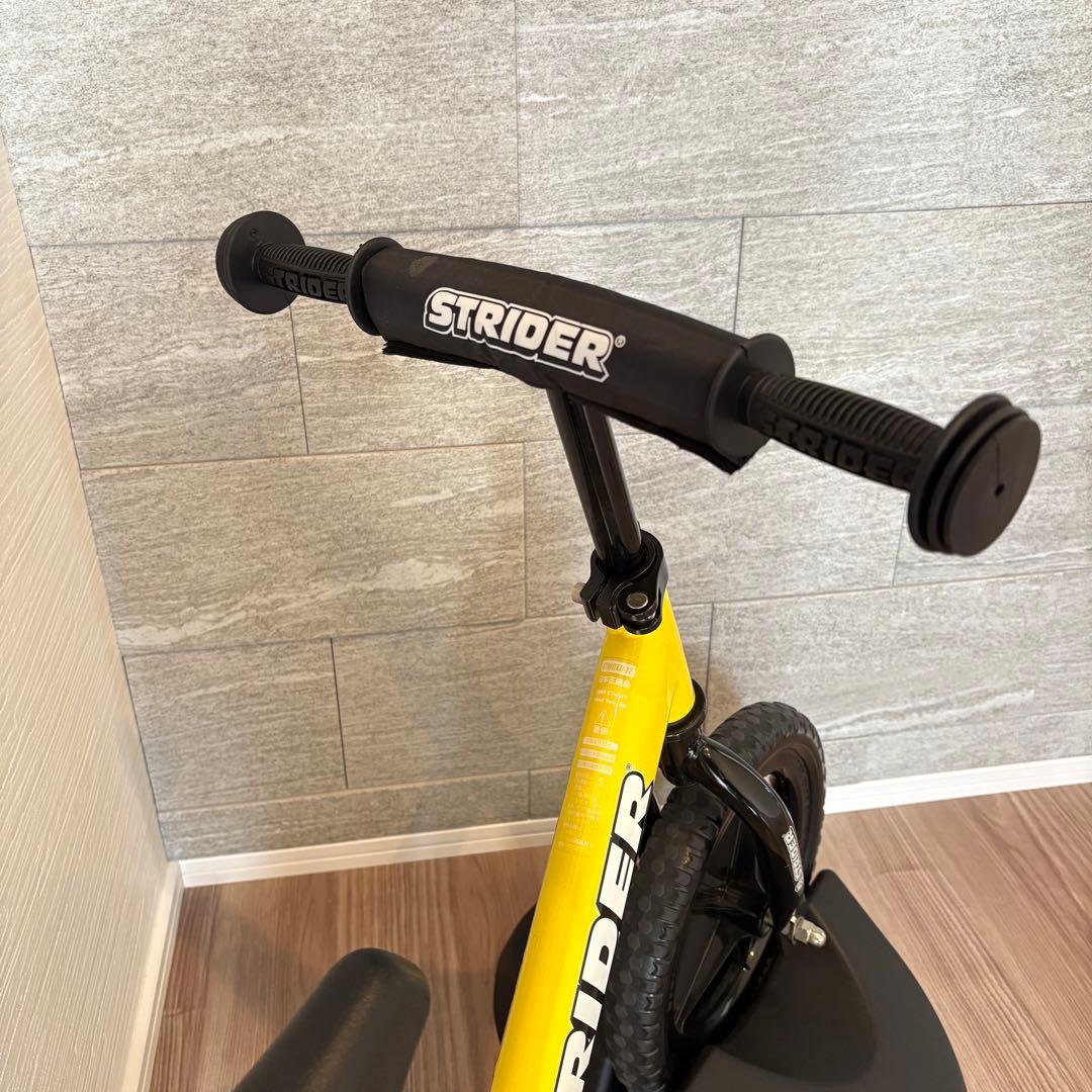 美品　STRIDER ストライダー　イエロー　キッズバイク　12インチ