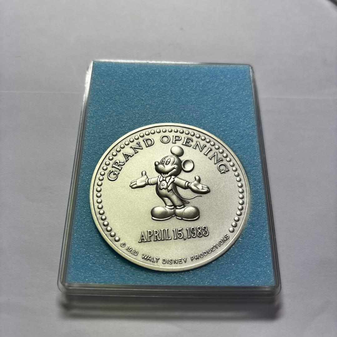東京ディズニーランド グランドオープニング　記念　メダル　オープン　非売品