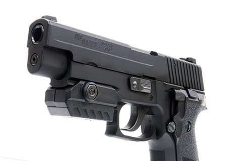 MANTIS-X（精密射撃訓練用機材）