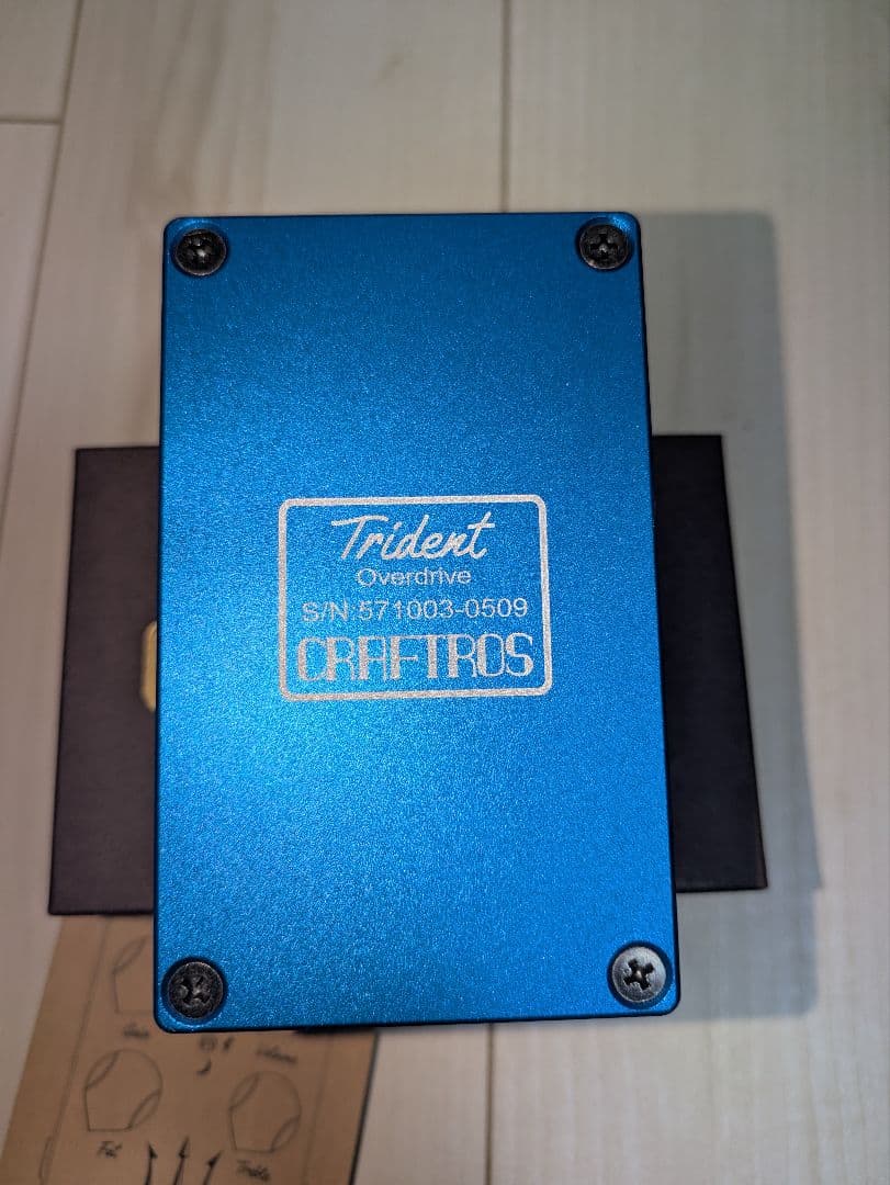 ギター Craftrros Trident