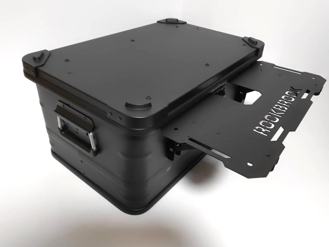 新品送料込み　アルミコンテナ　50L　フルカスタム　ブラック　キャンプ