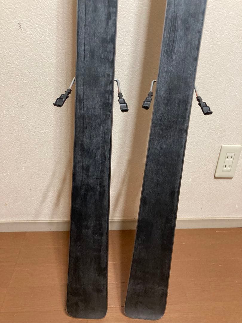 REISM　リィズム　T-IE　MARKER Squire 11 スキー