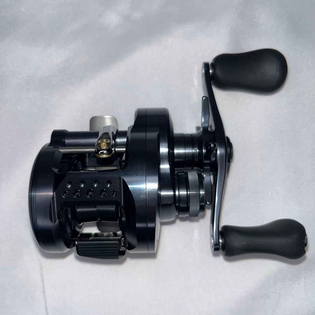 シマノ 24 カルカッタコンクエスト シャローエディション 30HG 付属品完備