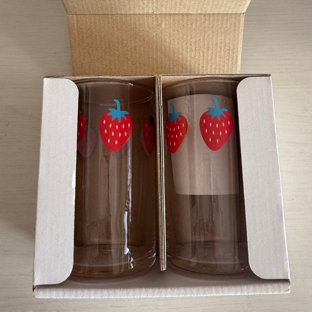 ALL TIME BEST 矢沢あい展　『NANA』　イチゴのペアグラス