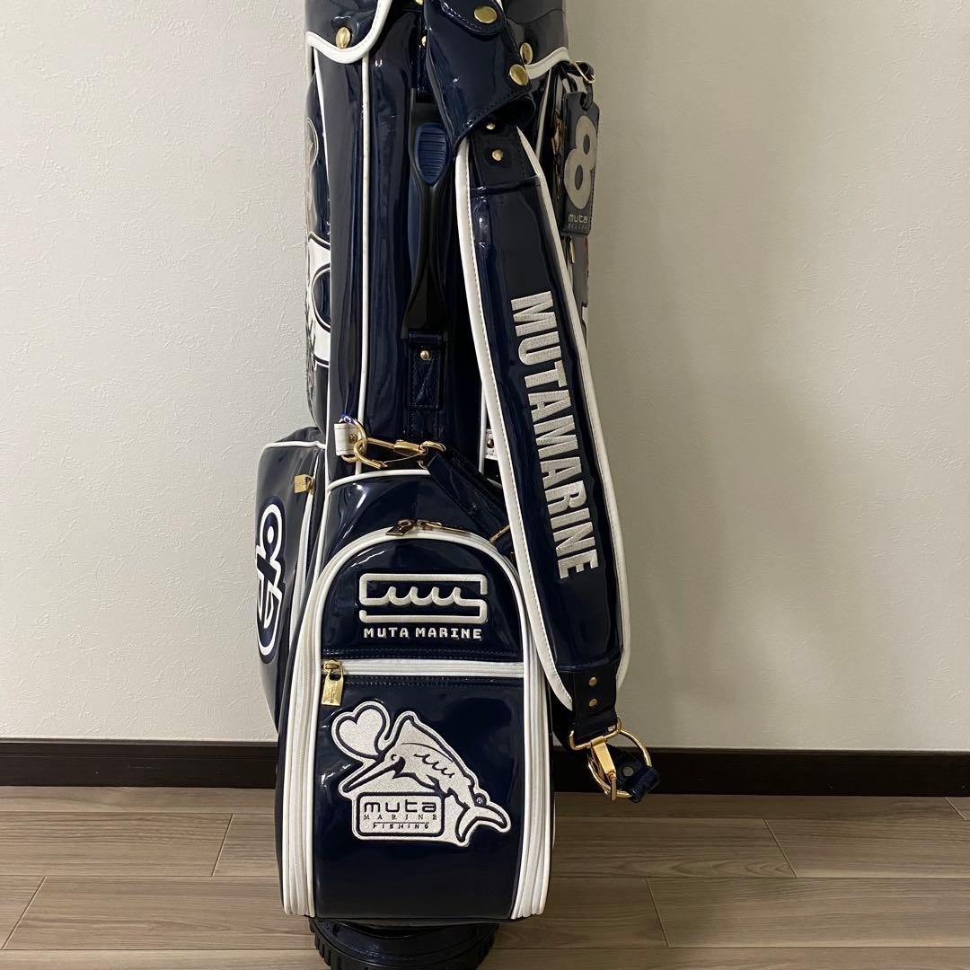 ムータマリンゴルフ　キャディバック　紺色　サメ