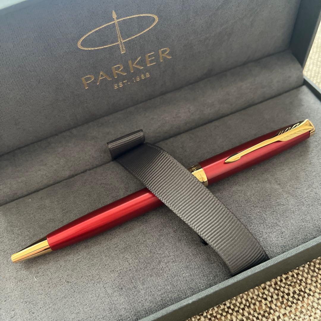 パーカーソネットボールペンレッドGT　純正黒M字替え芯１本付きセットPARKER