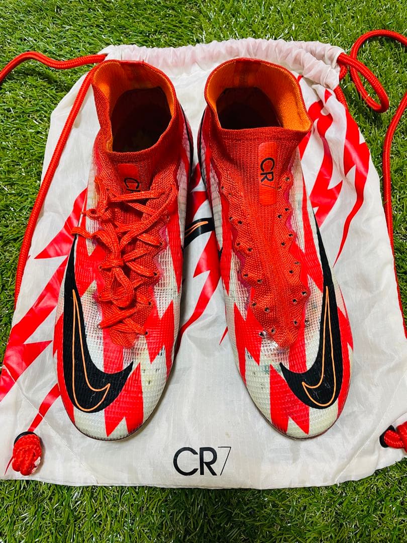 ナイキズーム マーキュリアル スーパーフライ 8 エリートCR7 FG