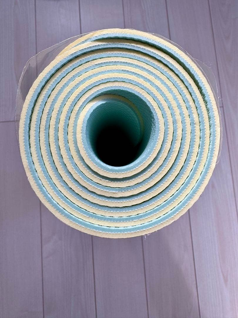 【週末値下】✨新品未使用✨LAVA 　ヨガマット イエロー　リバーシブル