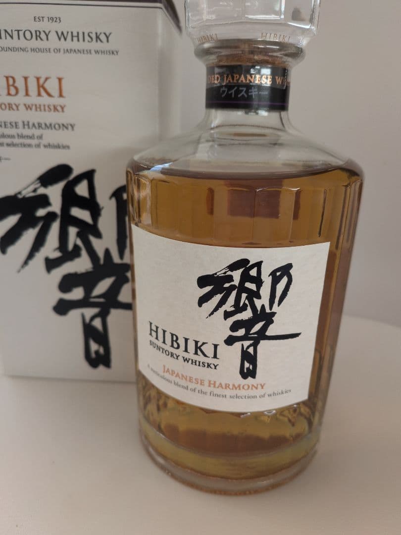 Hibiki Japanese Harmony 750ml 箱入り