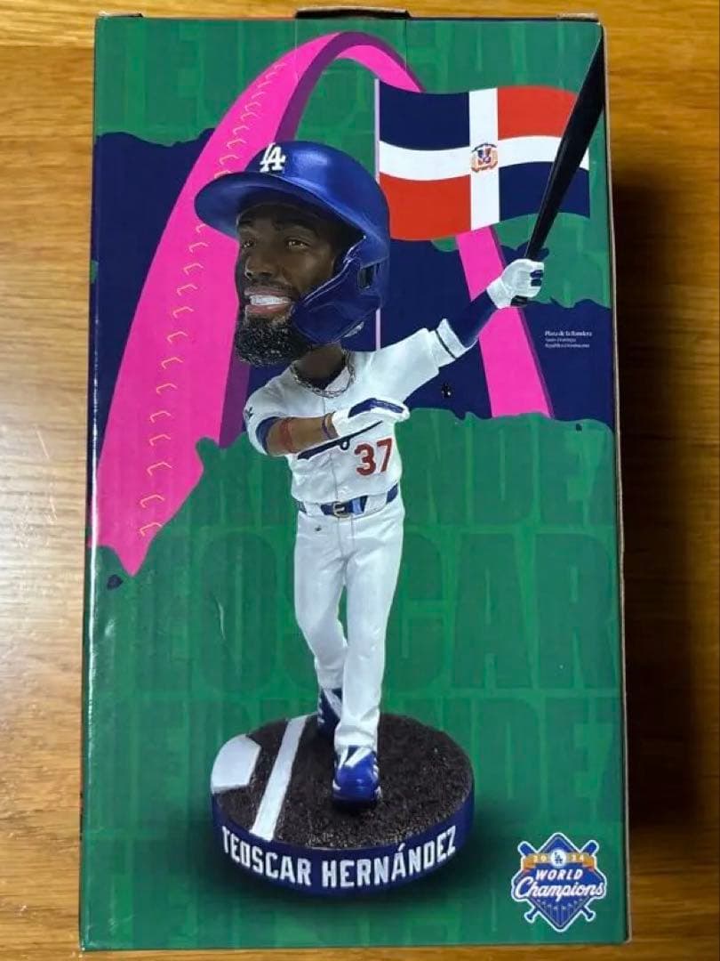 【未開封】テオスカー•ヘルナンデス　ボブルヘッド　ロサンゼルス ドジャース　限定