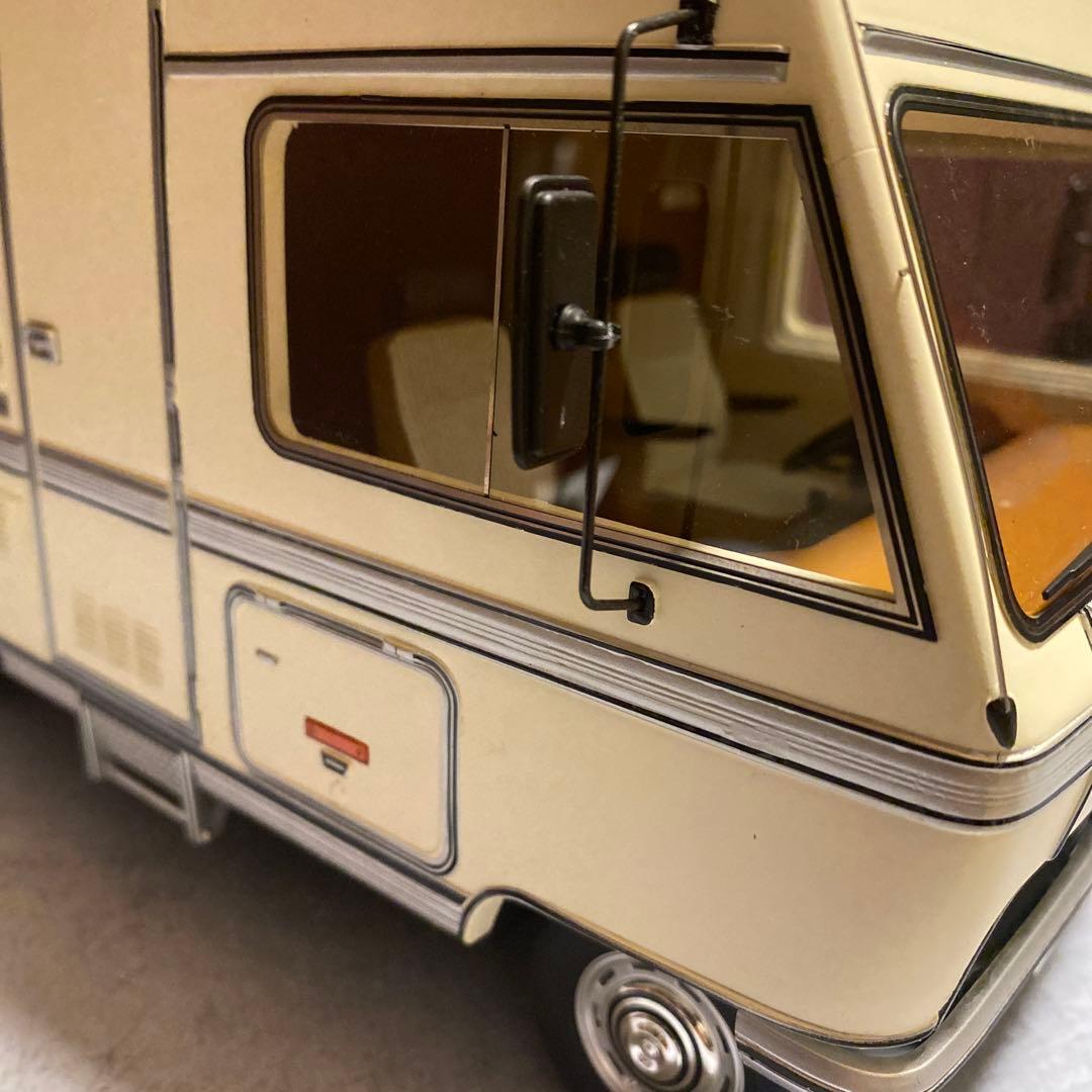 1/18 キャンピングカー　ハイマーモービル