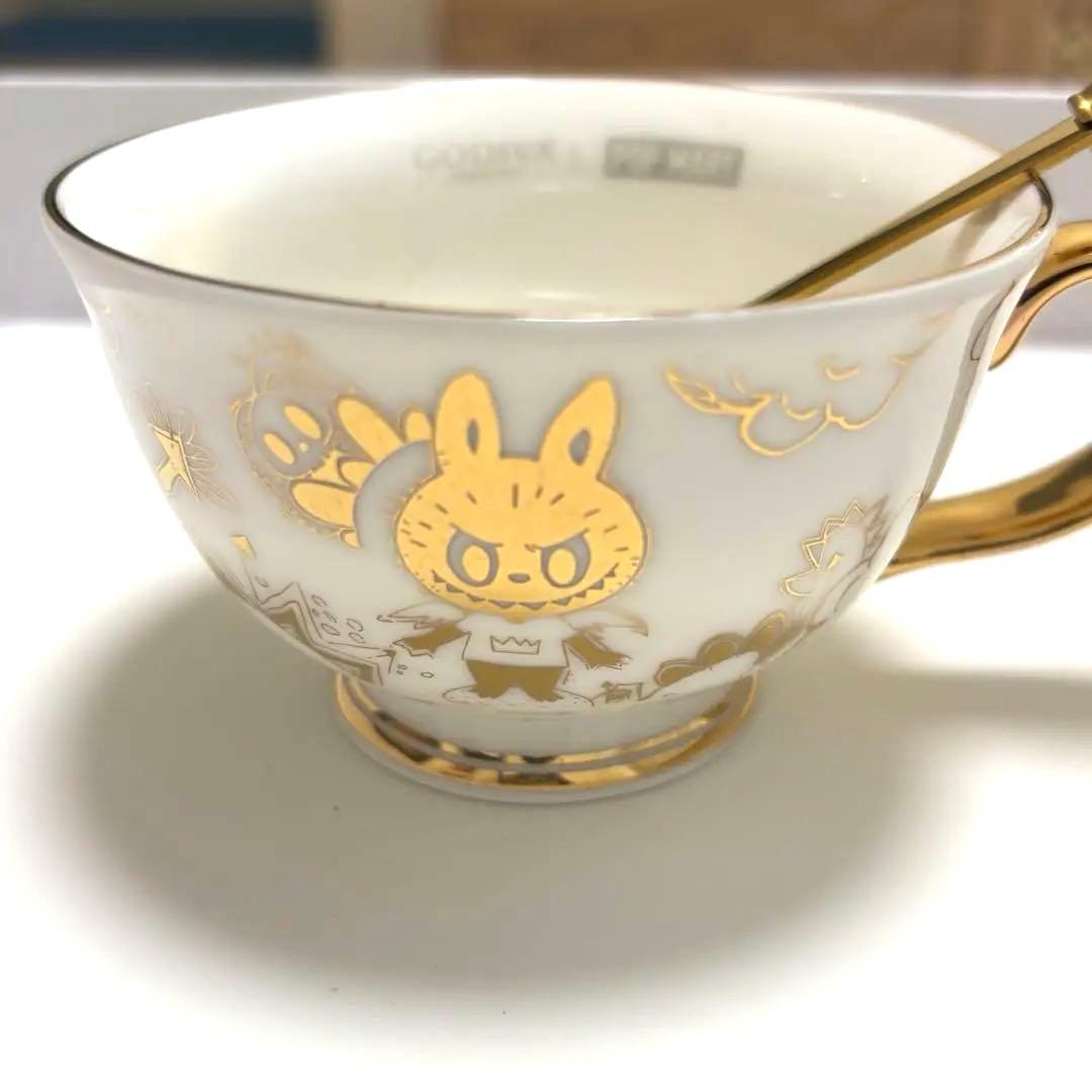 日本未入荷 Labubu × GODIVA コラボ缶 カップセット