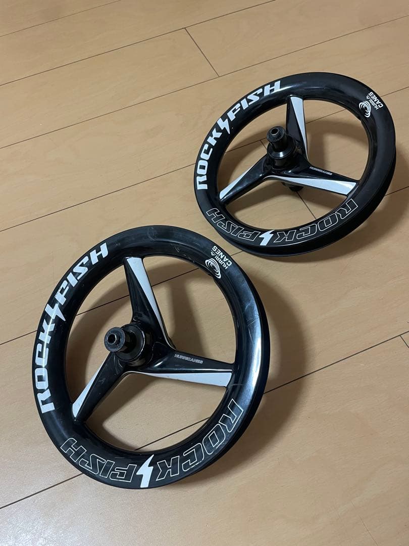 ROCKFISHハリケーンカーボンホイール 最高級XD-15セラミックベアリング